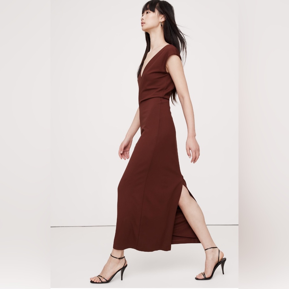 BANANA REPUBLIC LIGHTWEIGHT PONTE BIAS-CUT MAXI DRESS